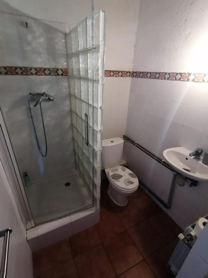 Maset Del Garraf Vendégház Olesa de Bonesvalls Kültér fotó