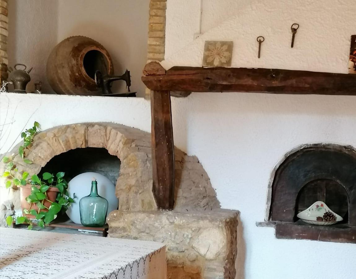 Maset Del Garraf Vendégház Olesa de Bonesvalls Kültér fotó