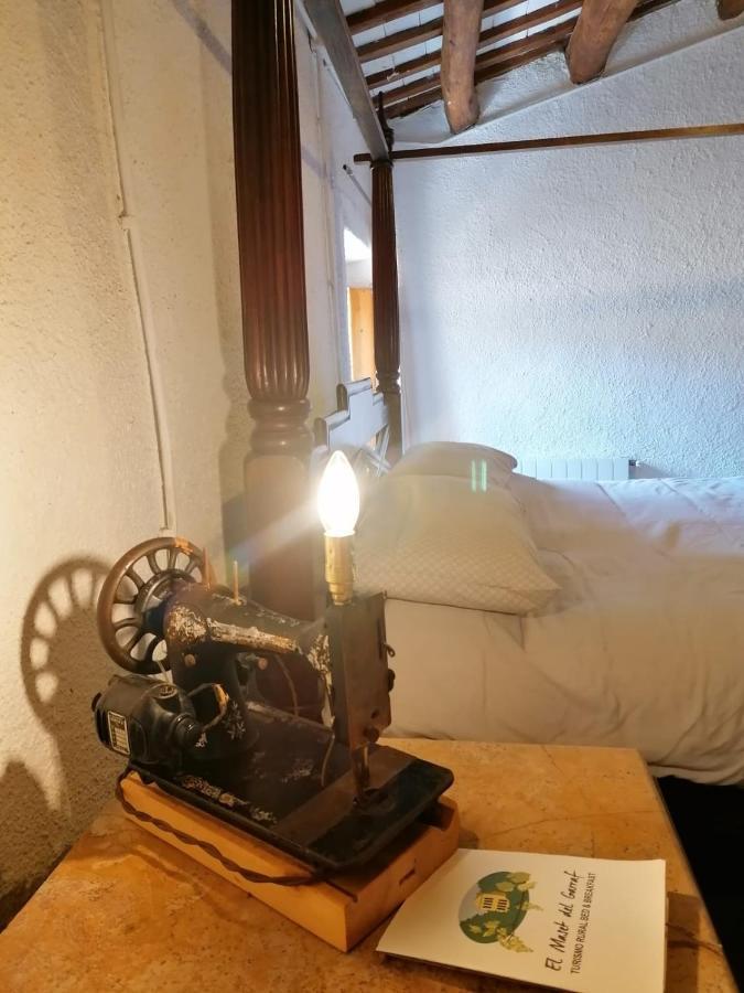 Maset Del Garraf Vendégház Olesa de Bonesvalls Kültér fotó